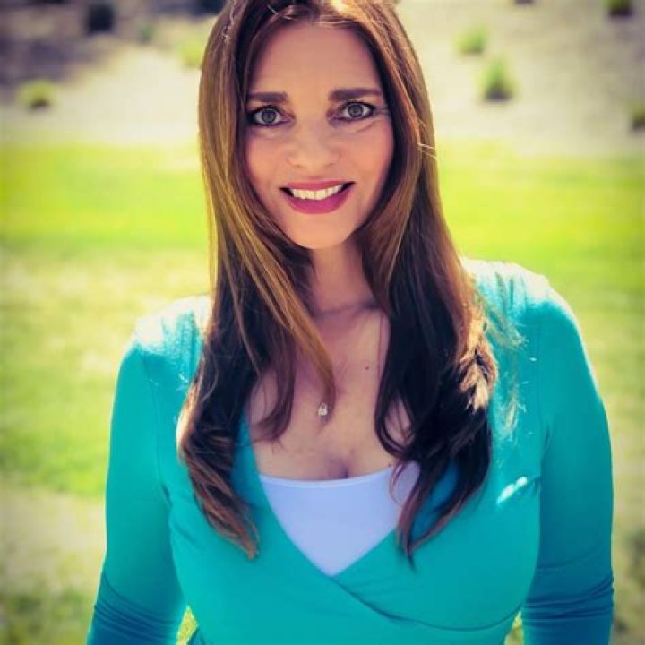 
Ashley Strong Height, Age, Boyfriend, Biography, Wiki, Net Worth 