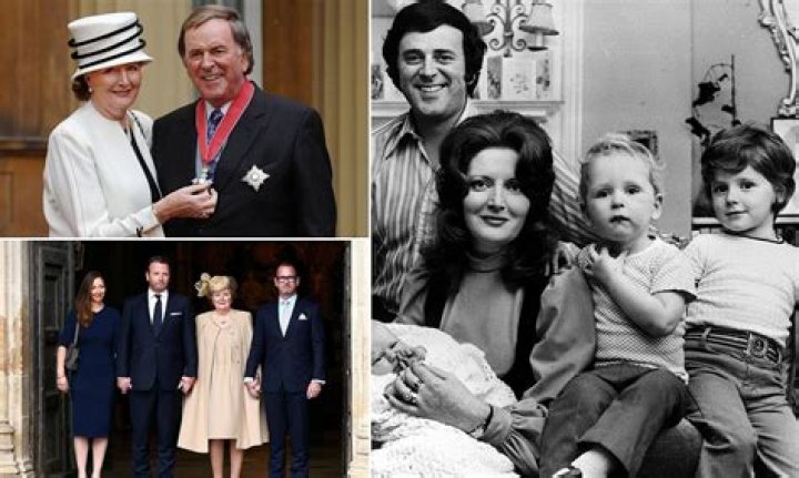 
Mark Wogan | Wife Susan Wogan | Age And Family 