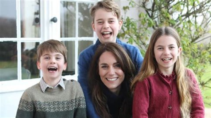 
Where Is Catherine Hooper Today? Everything On Andrew Madoff Wife And Daughters 